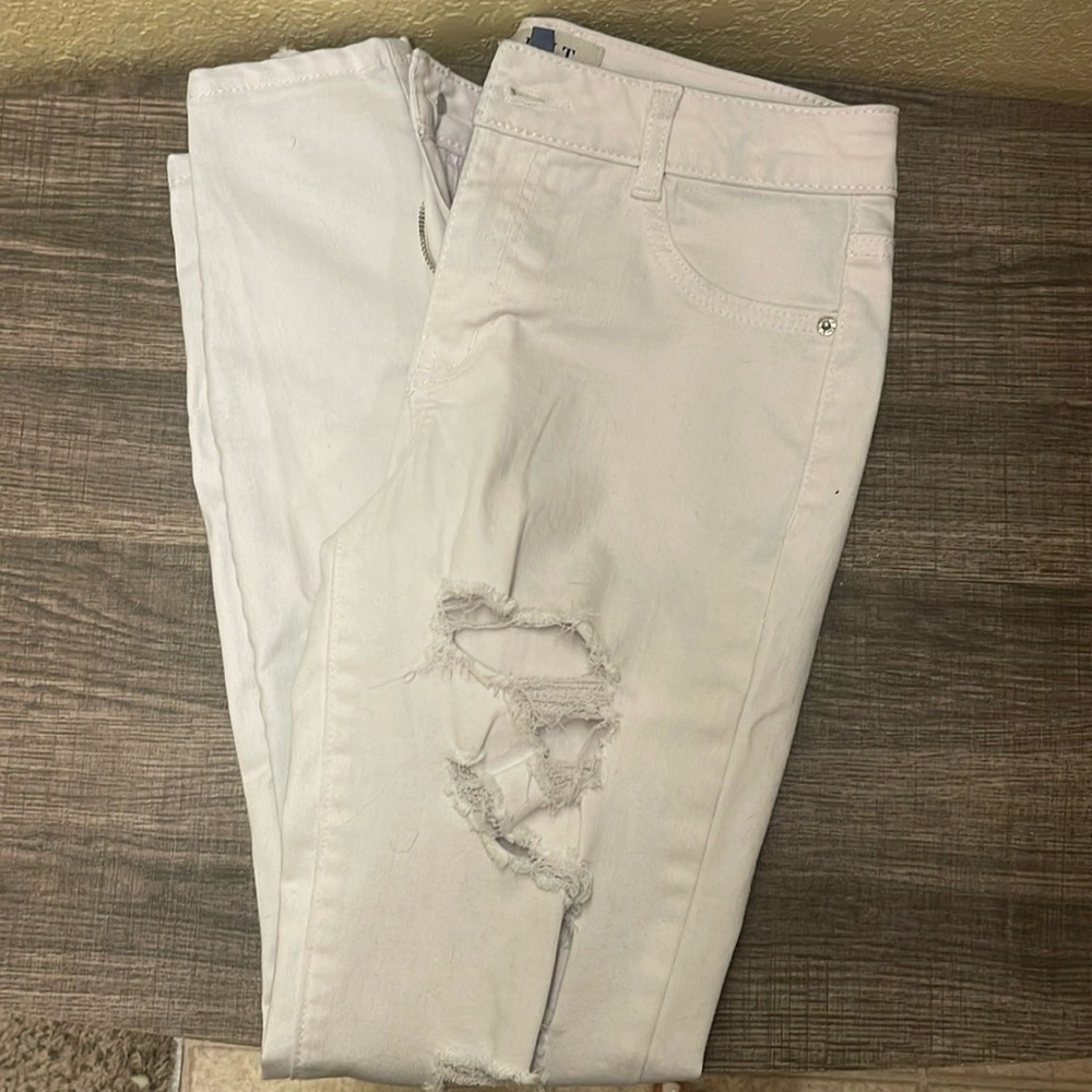 Size 5, white, ripped skinny jeans
